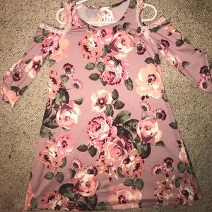 Girls Cut out Dress